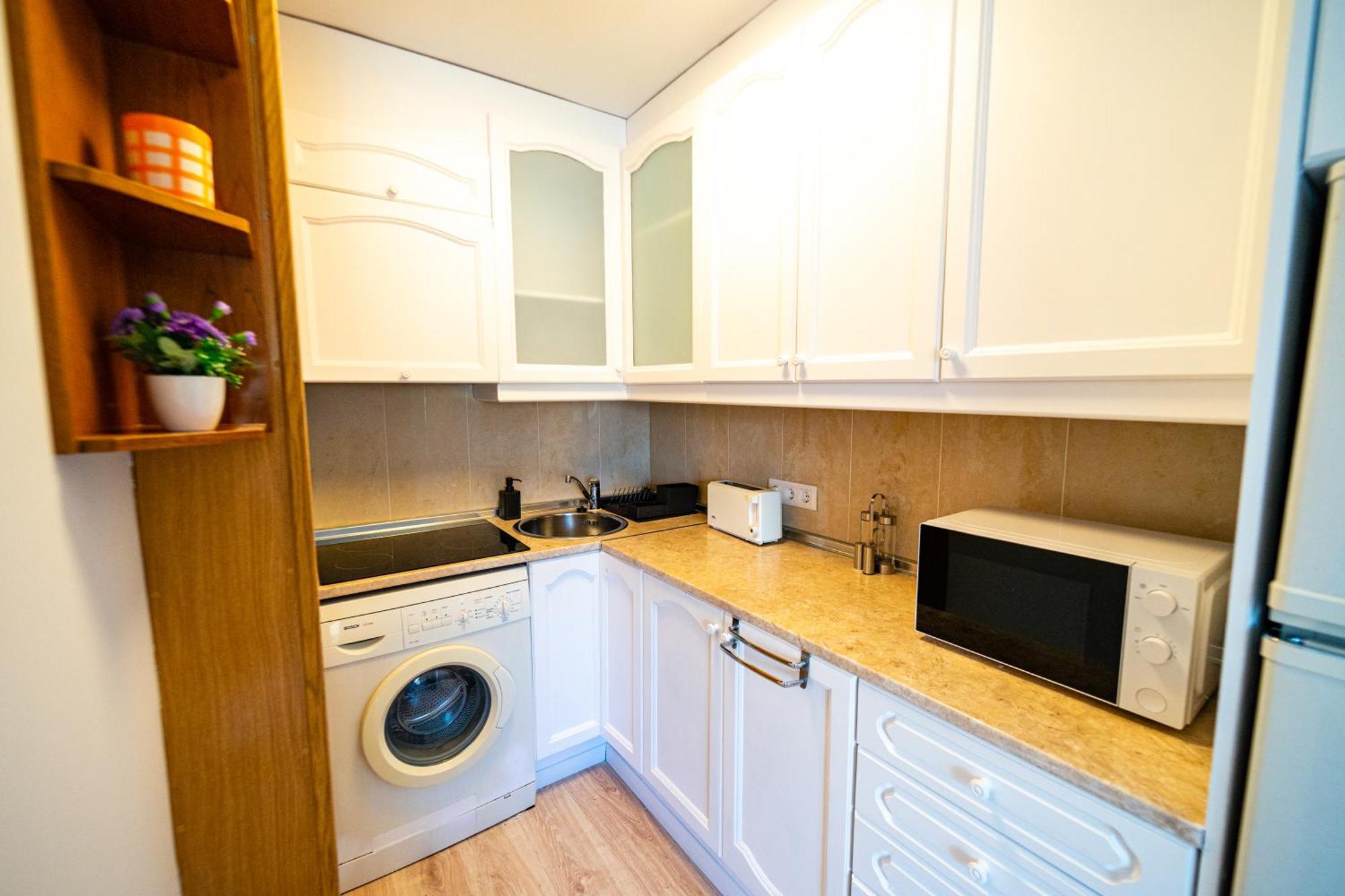 Apartment Segunda Linea De Playa En By Bebalmy